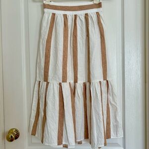 LIKE NEW - Madewell Striped Linen Skirt.
Size XS.